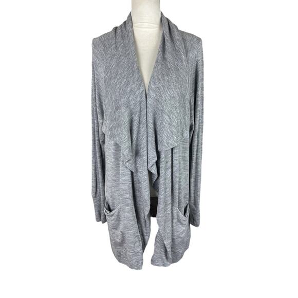Athleta Studio Wrap Heather Gray Cardigan Sweater Waterfall Pockets Size XL - Picture 2 of 7